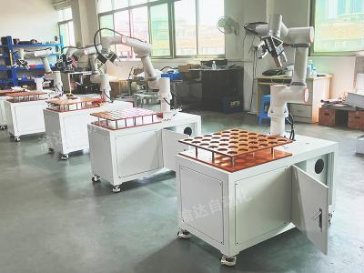 可移動上下料機(jī)器人——配點(diǎn)陣式料倉